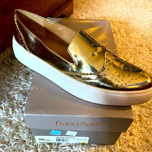 Franco Sarto loafers, metallic gold size 6 1/2 - Picture 1 of 2